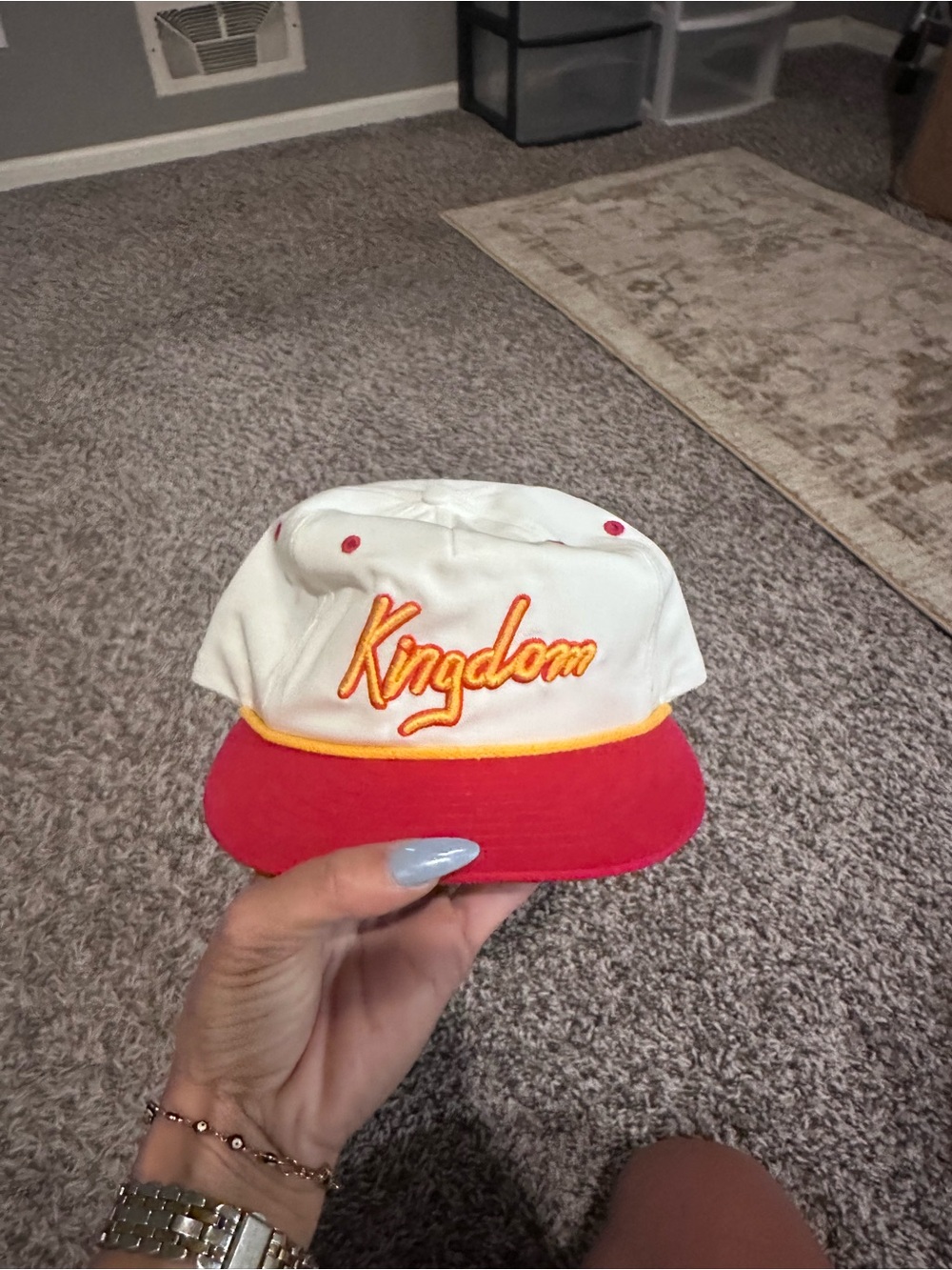 Kingdom Script Two-Tone Baseball Cap - Cream & Red